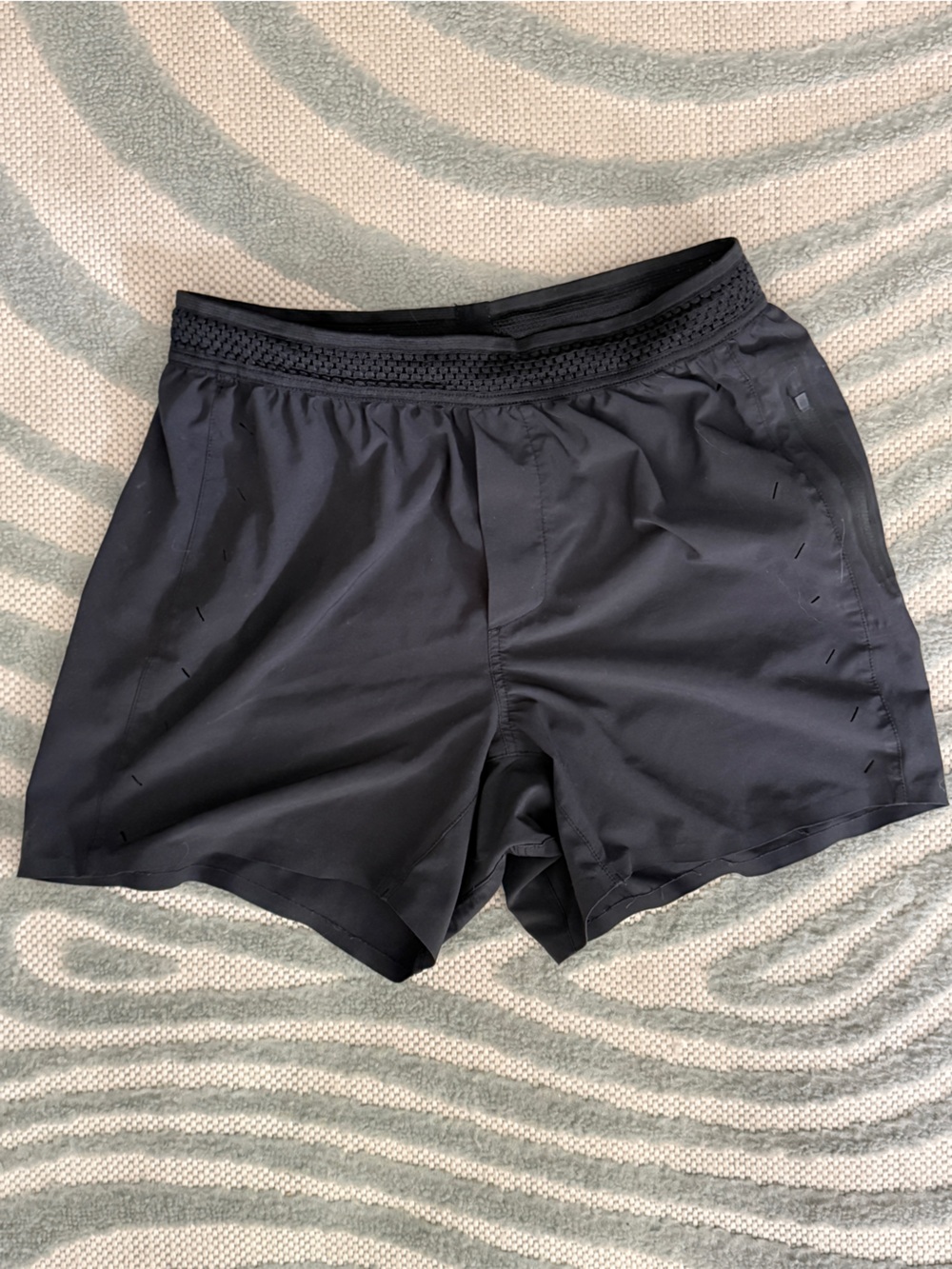H&M Divided Lightweight Quick Dry Running shorts size small